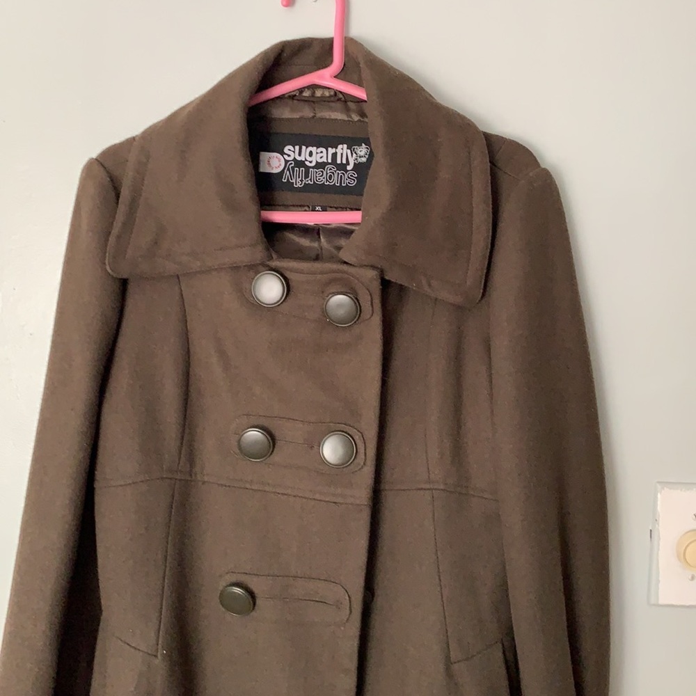 New button down coat - Picture 2 of 2